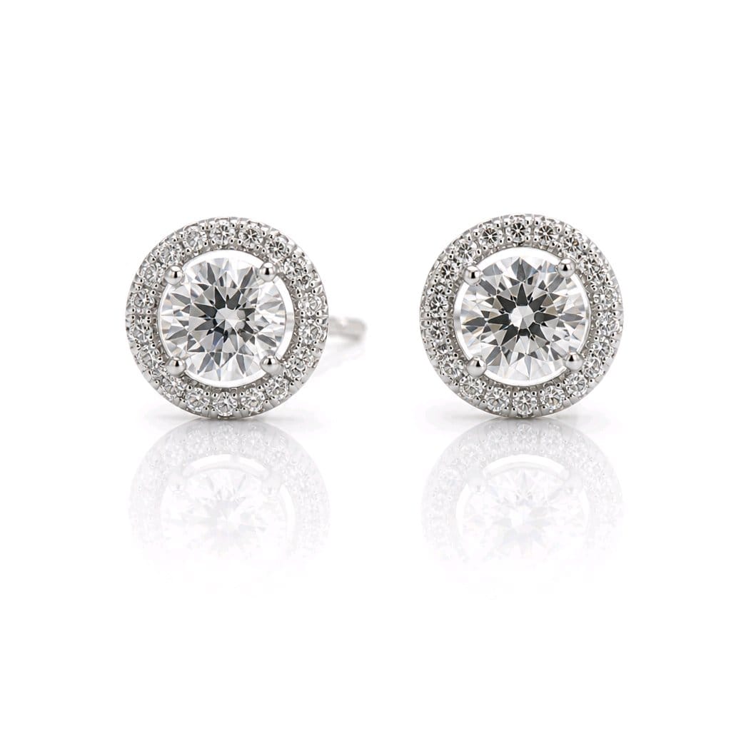 Astrid Halo Stud Earrings — pendientes de diamante lab-grown listos para enviar